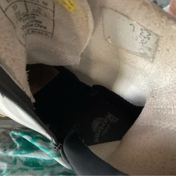 Dr. Martens White Leather Lace-Up Jadon Boots 6 - Picture 10 of 15